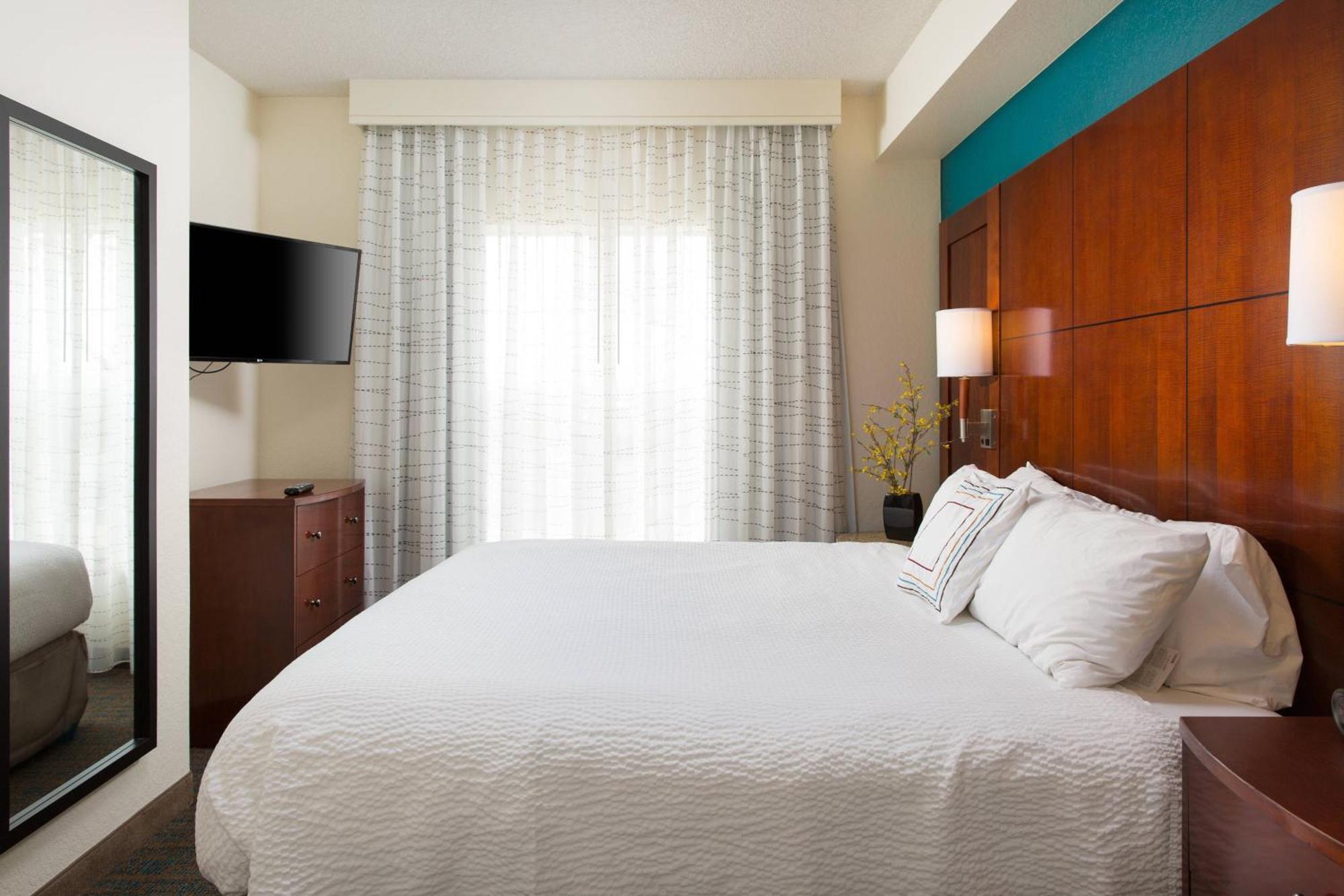 Residence Inn Kansas City Airport Bagian luar foto