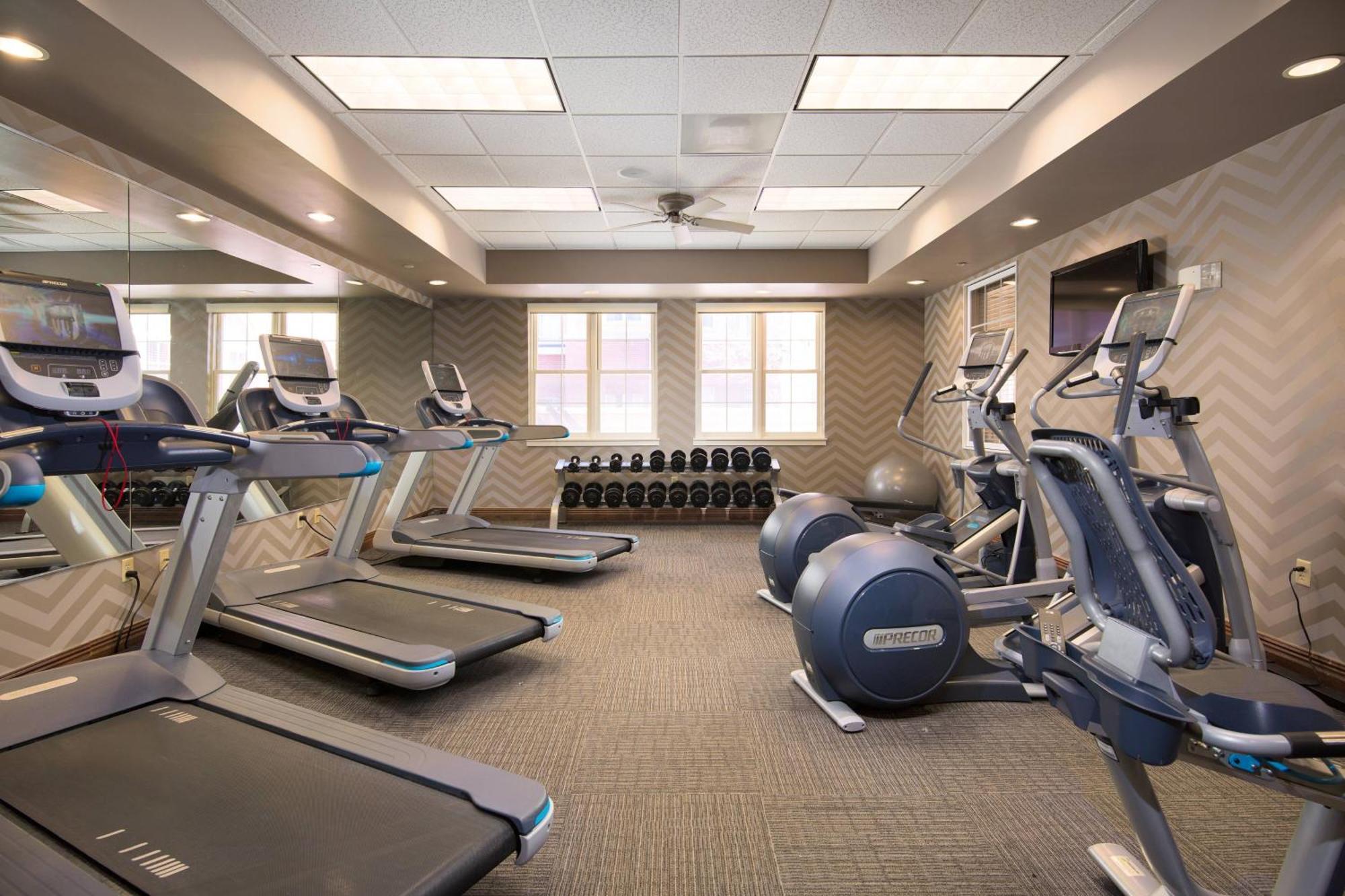 Residence Inn Kansas City Airport Bagian luar foto