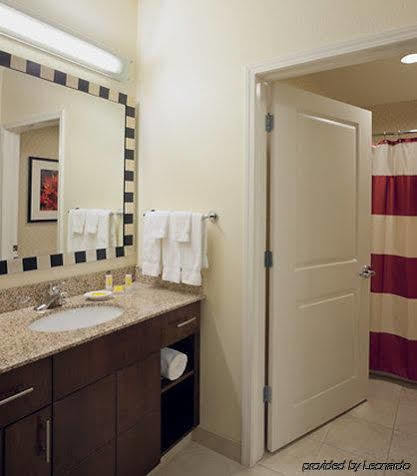 Residence Inn Kansas City Airport Bagian luar foto
